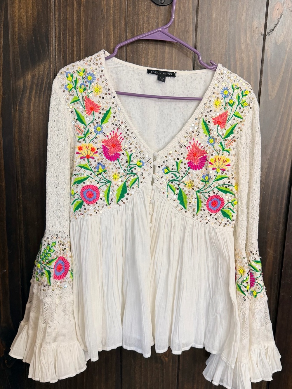 Boston Proper White Embroidered Boho V-Neck Tunic with Bell Sleeves
